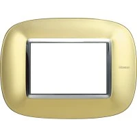 Ax. Рамка 3М Овал. Матовое золото Legrand/Daccord HB4803OSN Ax. Рамка 3М Овал. Матовое золото Legrand/Daccord HB4803OSN