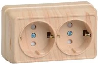 ОКТАВА Розетка двойная наружная с заземлением со шторками сосна 16А IEK ERO24-K03-16-DC