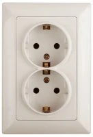 Розетка однофазная двойная скрытого монтажа, в рамку с заземлением без шторок слоновая кость 16А 250В IP20 4-205-02 Intro Solo Б0053675