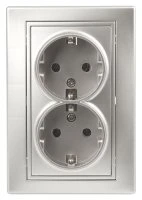Розетка однофазная двойная скрытого монтажа, в рамку с заземлением без шторок алюминий 16А 250В IP20 1-205-03 Intro Plano Б0053917