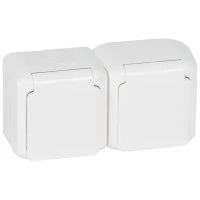 Quteo Розетка двойная с заземлением со шторками наружная IP44 белая Legrand/Daccord 782323