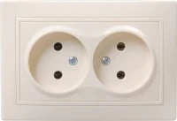 Розетка 2-местная без заземляющего контакта и защитной шторки 10А керамика КВАРТА кремовый (РС12-2-Км ) IEK ERK20-K33-10-K